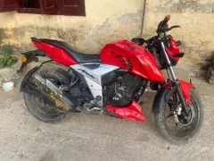 TVS Apache RTR 160 4V